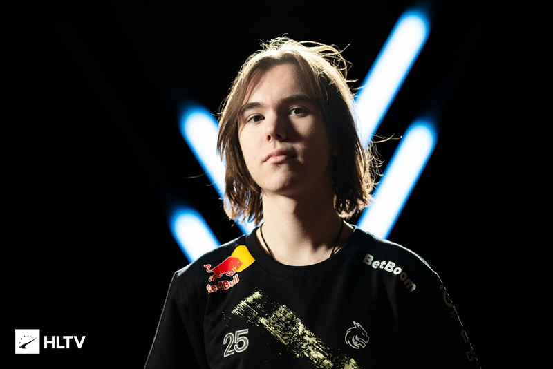 尼克斯靠硬 尼克斯靠硬