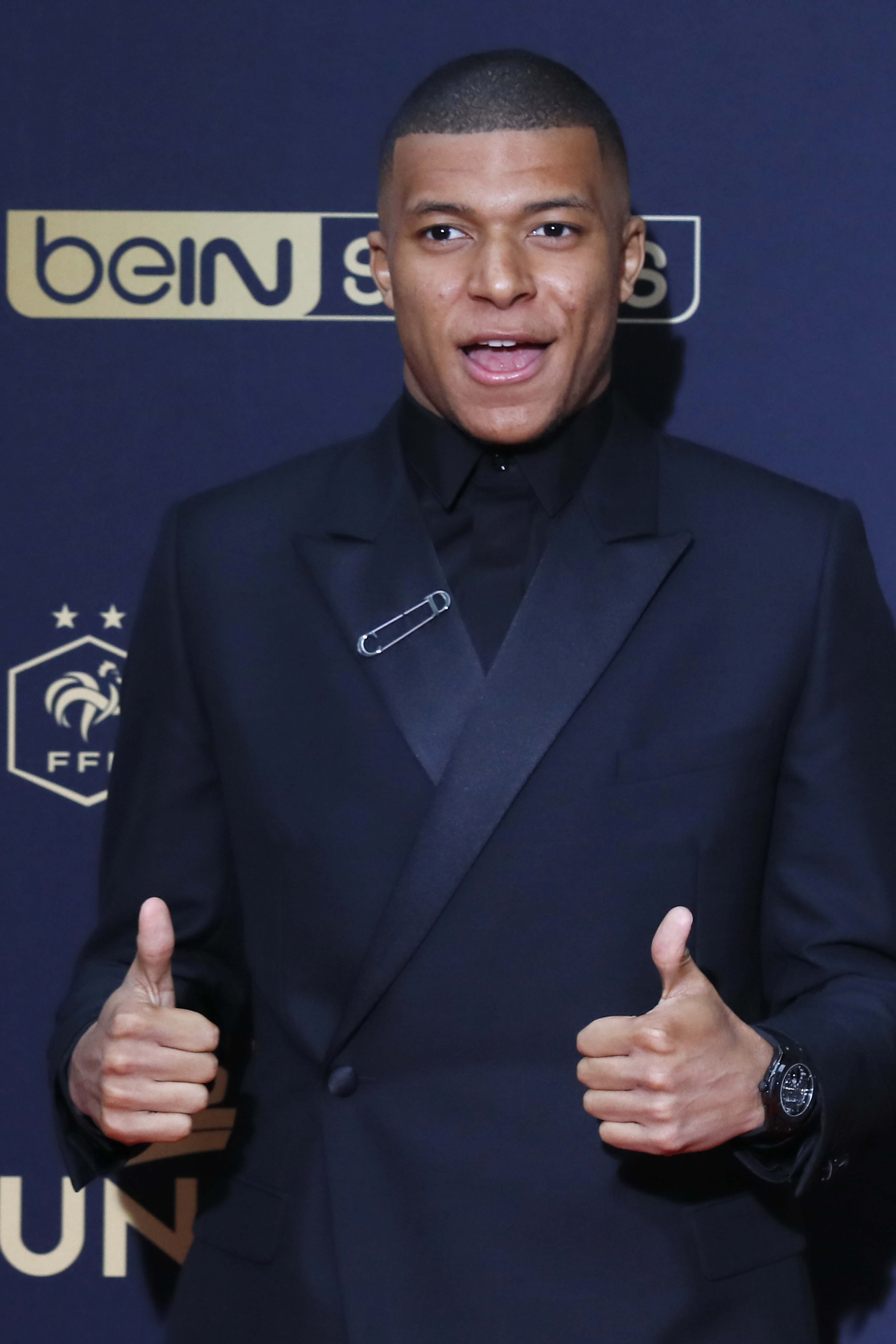 球迷而言 球迷而言